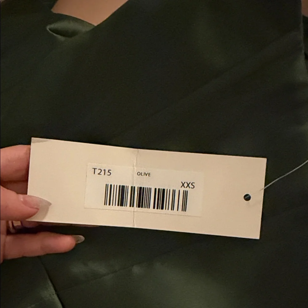 Elegant Green GREYSON GOWN - STRAPLESS SATIN DRESS - Picture 6 of 7